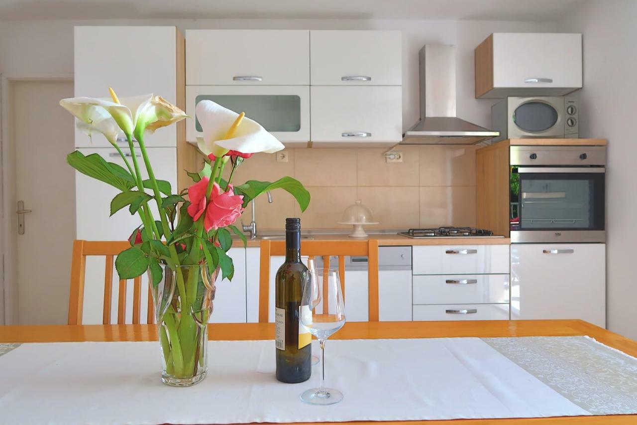 Studio Apartman Mia Stobreč Εξωτερικό φωτογραφία