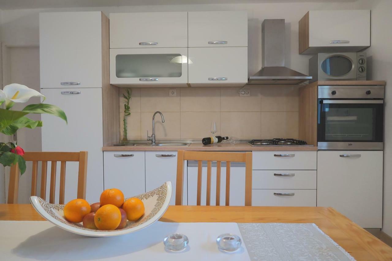 Studio Apartman Mia Stobreč Εξωτερικό φωτογραφία